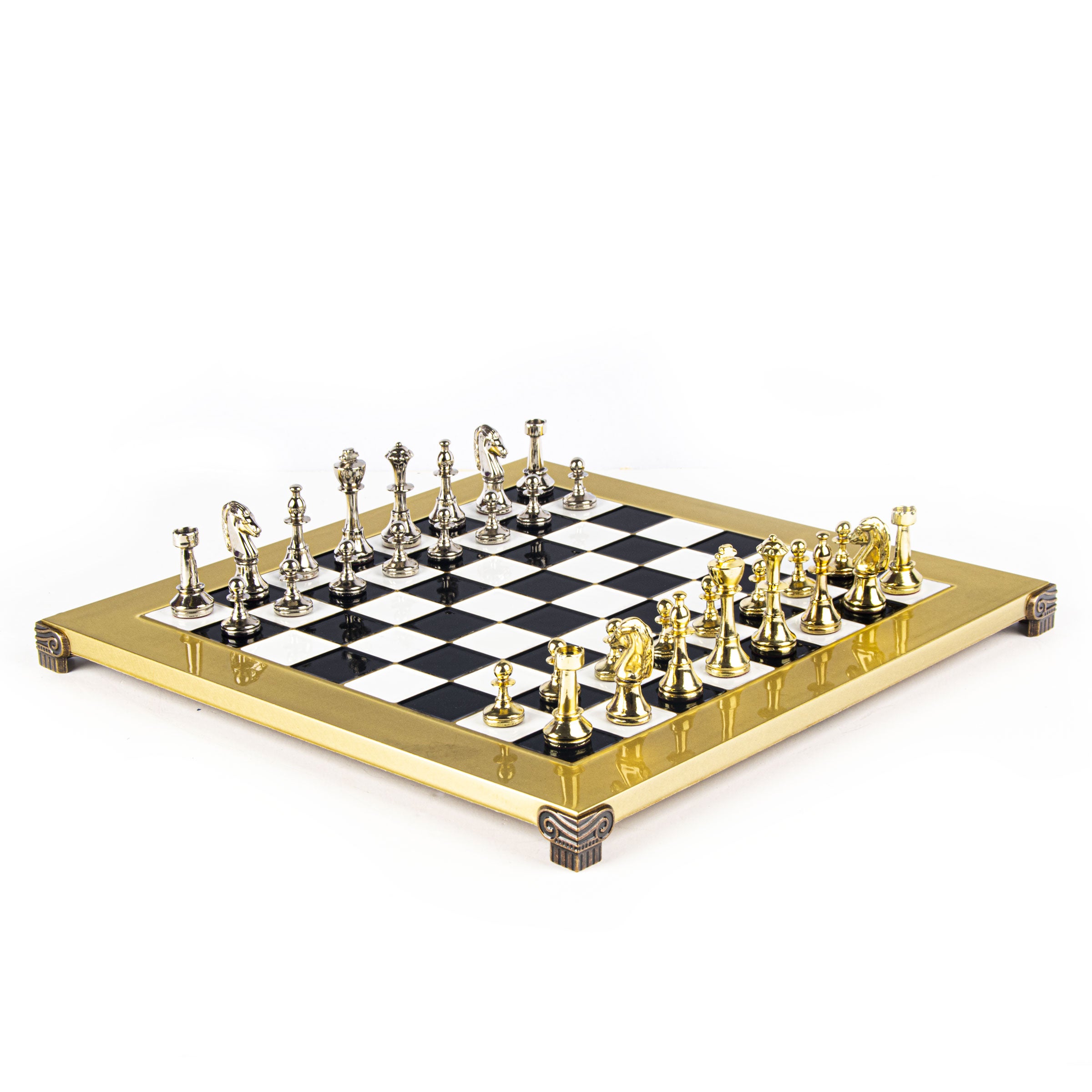 Handcrafted Classic Metal Staunton Chess Set with Gold and Silver Chessmen (Medium)