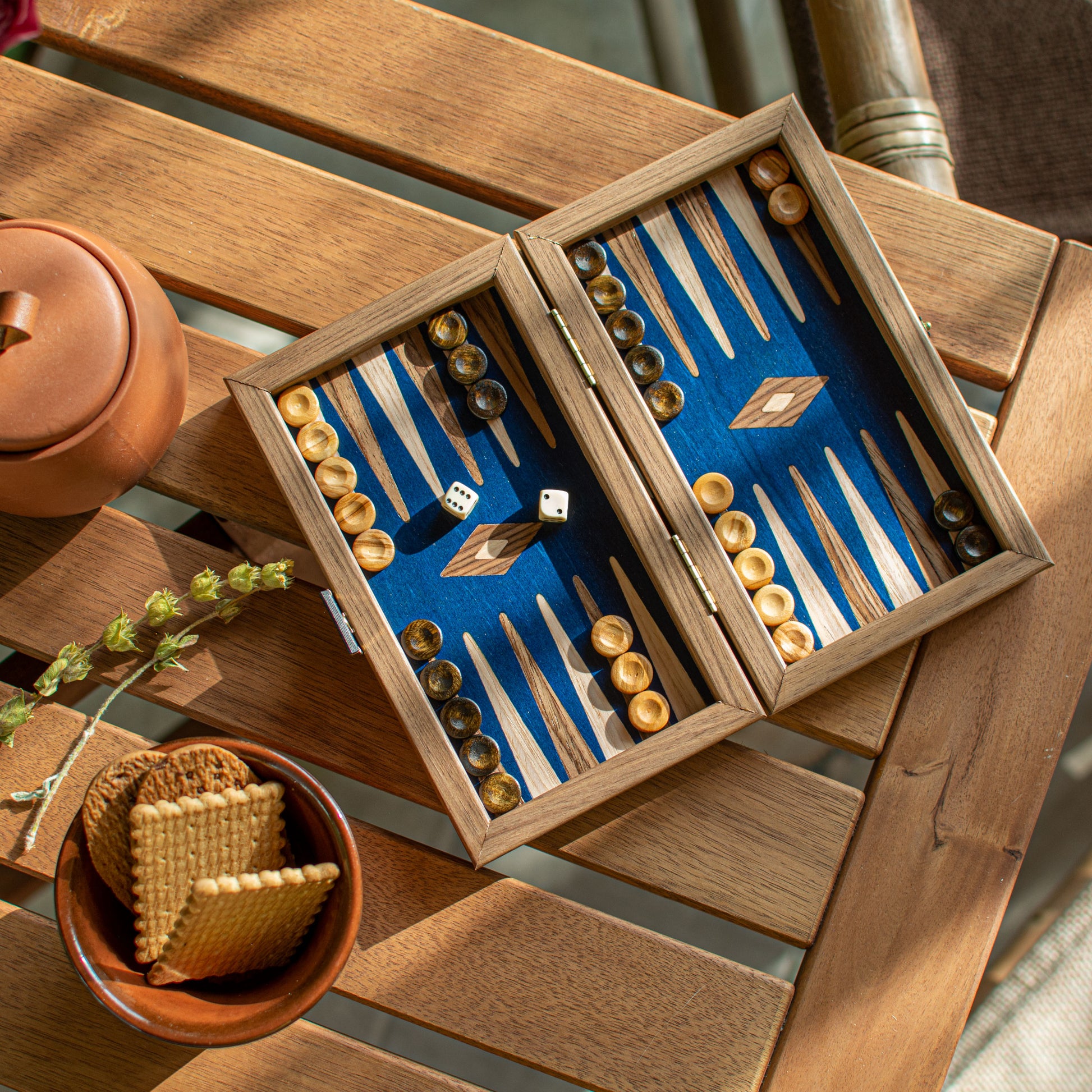 Handcrafted Walnut with Blue Oak Backgammon Set - Elegant Marquetry Design - Premium Backgammon from MANOPOULOS Chess & Backgammon - Just €47.90! Shop now at MANOPOULOS Chess & Backgammon