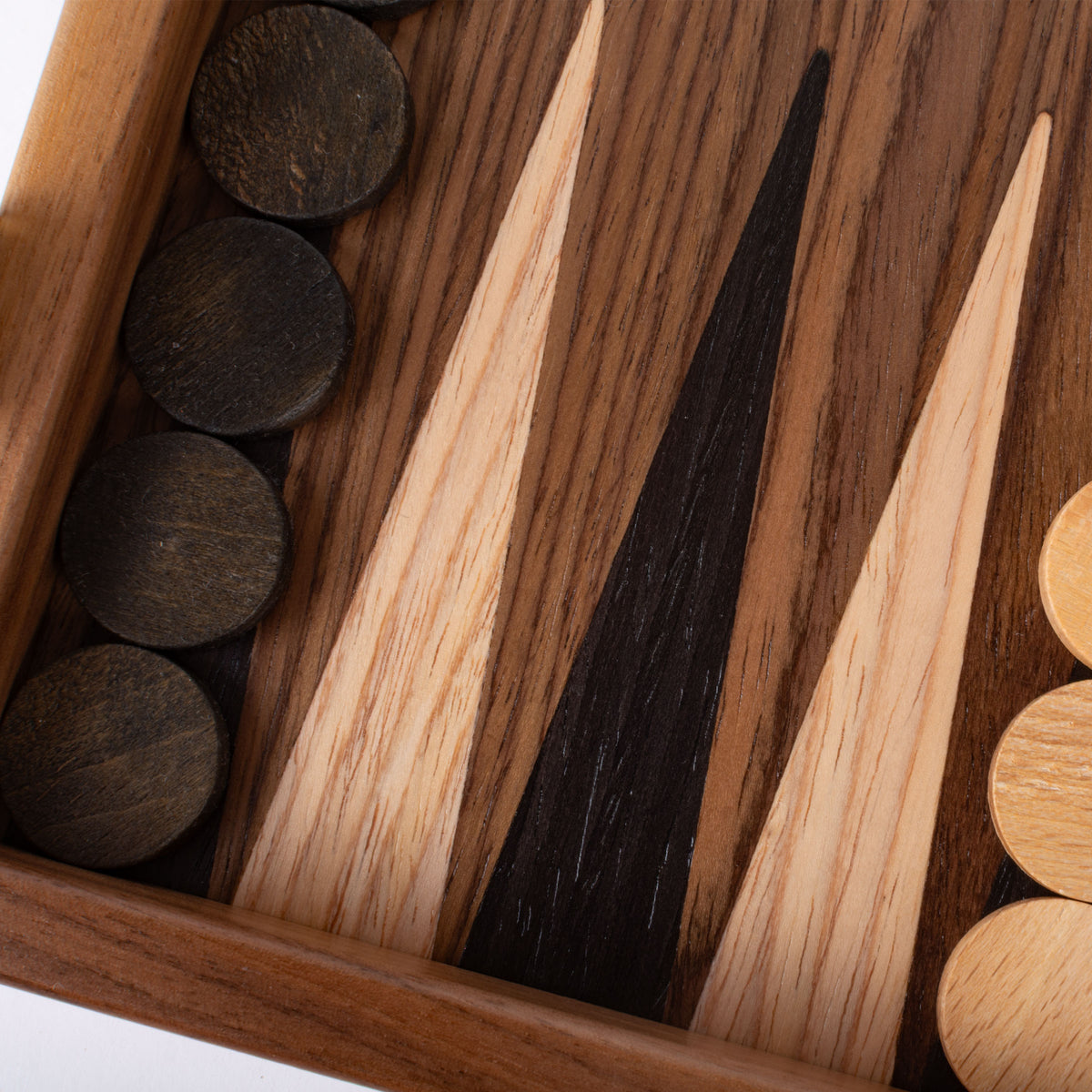 Handgefertigtes 3-in-1-Schach-, Backgammon- und Dame-Set aus Walnussholz – elegantes Intarsien-Design
