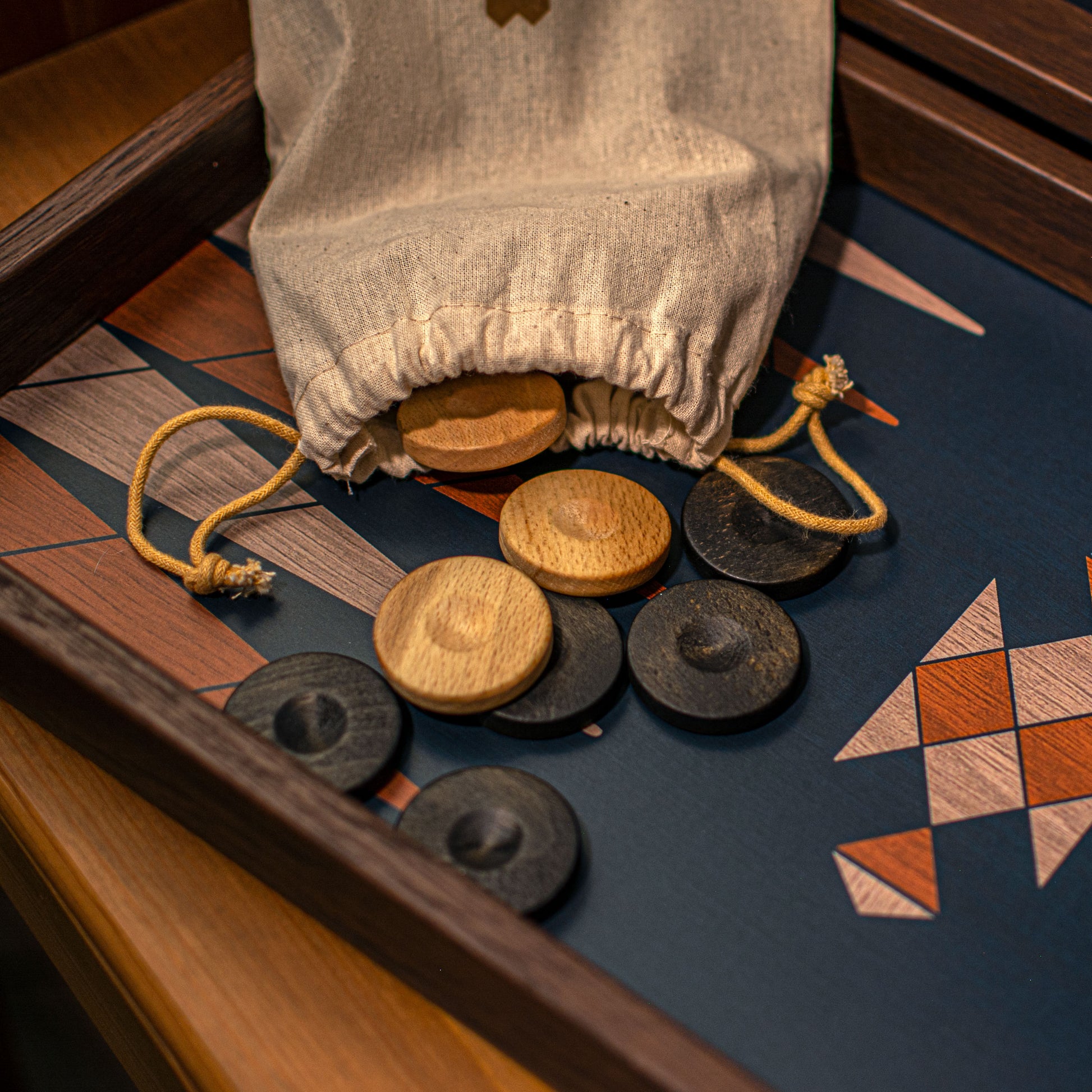 Handcrafted Boho Chic Design Backgammon Set - Elegant Simplicity - Premium Backgammon from MANOPOULOS Chess & Backgammon - Just €84! Shop now at MANOPOULOS Chess & Backgammon