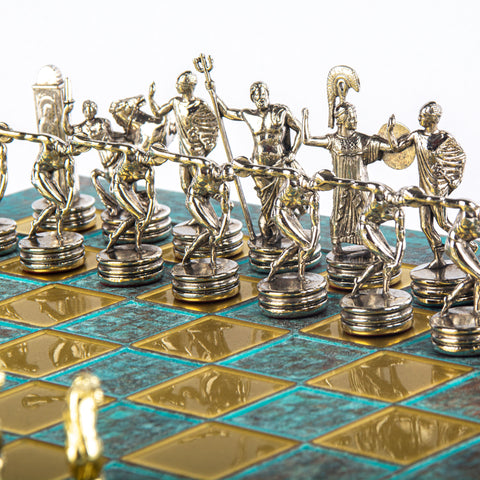 DISCUS THROWER CHESS SET with gold/silver chessmen and bronze chessboard 36 x 36cm (Medium)